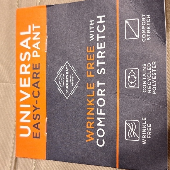 F mens St John's Bay easy care flat front casual khaki pants size 44X32. NWT - Picture 6 of 7